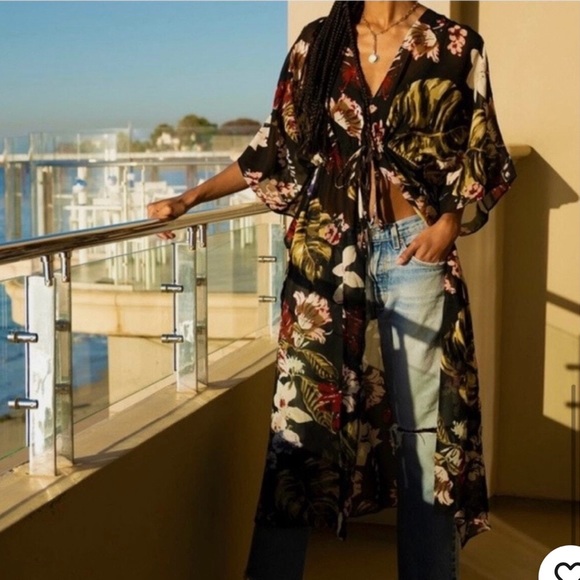 Walter Baker Other - Stunning Bohemian WALTER BAKER Tulum Caftgani. Black floral tropical print. 
NWT